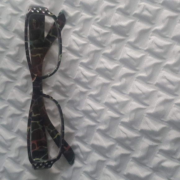 NON-PRESCRIPTION GLASSES - Picture 3 of 5